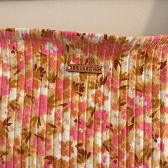 Billabong💜NWT ribbed lettuce edge floral top size L - Picture 4 of 8
